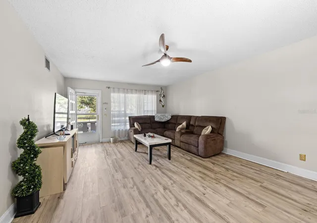 Listing Photo 4 - Condo for sale in building located at 2416 World Pkwy Blvd, Clearwater, FL 33763 - Unit #26