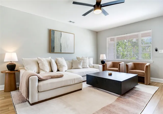 Photo 4 of Single family home for sale at 4416 W Bay Ct Ave, Tampa, FL 33611 | MLS# TB8530126 | Listing updated on 2026-09-22