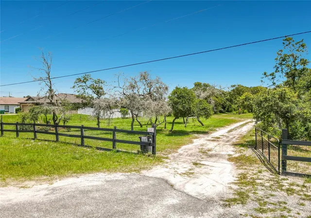 2nd image of 3000 Lockwood Blvd, Deltona, FL 32738 | MLS# O6425939