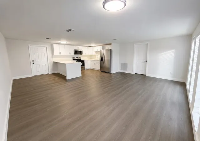 Photo 2 of Single family home for sale at 7035 Palisade Dr, Port Richey, FL 34668 | MLS# TB8530143 | Listing updated on 2026-09-16