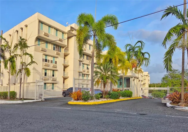 Photo 1 of Condo for sale at 2 Condominio El Maria, San Juan, PR 00926 | MLS# PR9122827 | Listing updated on 2026-08-31