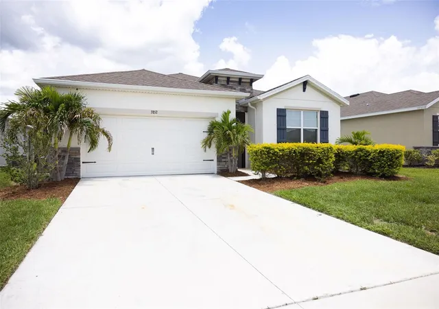 Photo 2 of Single family home for sale at 3852 Mossy Limb Ct, Palmetto, FL 34221 | MLS# TB8530151 | Listing updated on 2026-09-06