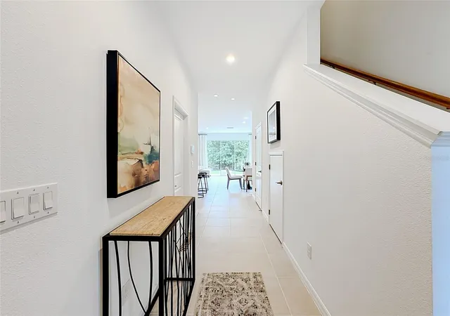 3rd image of 8429 Lunar Skye St, Sarasota, FL 34241 | MLS# S5153912
