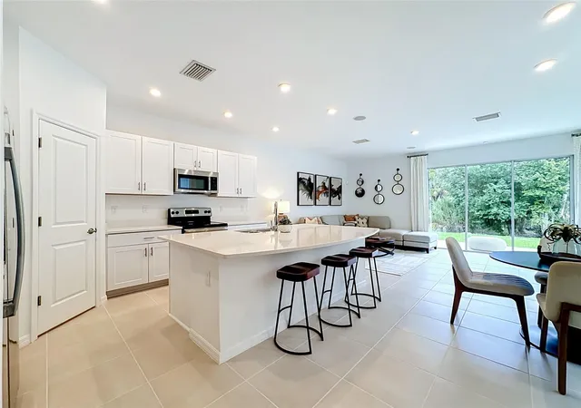 5th image of 8429 Lunar Skye St, Sarasota, FL 34241 | MLS# S5153912