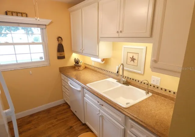 Photo 4 of Condo for sale at 4801 Airport Rd #213, Zephyrhills, FL 33542 | MLS# W7887739 | Listing updated on 2026-09-08