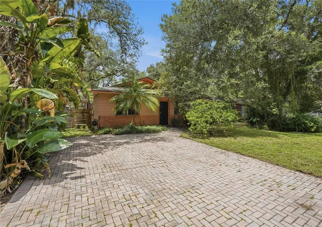 Photo 1 of Single family home for sale at 12922 N Albany Ave, Tampa, FL 33612 | MLS# TB8530173 | Listing updated on 2026-08-21