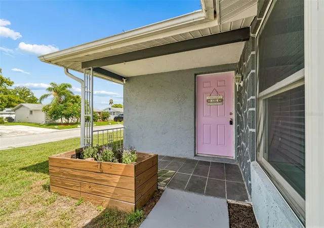 Photo 3 of Single family home for sale at 9140 Cochise Ln, Port Richey, FL 34668 | MLS# TB8530175 | Listing updated on 2026-10-02