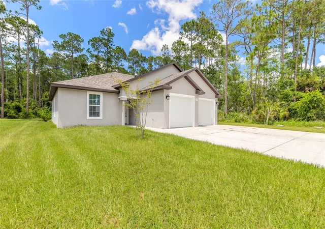 Photo 2 of House for sale at 48 Regency Dr, Palm Coast, FL 32164 | MLS# V4950271 | Listing updated on 2026-09-01