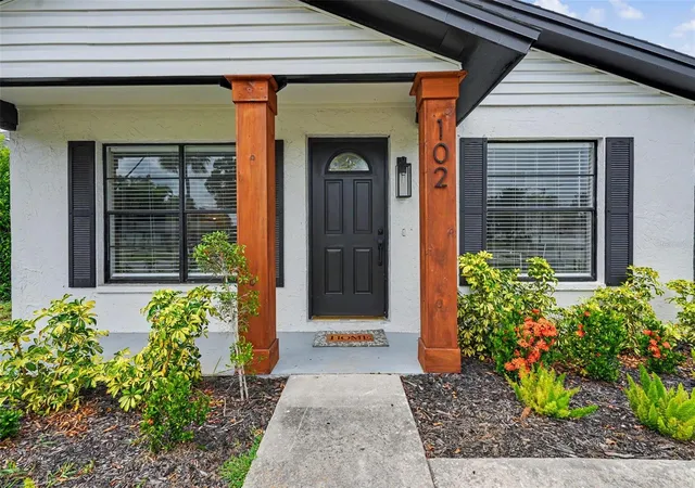 Photo 2 of Single family home for sale at 102 Shore Dr E, Oldsmar, FL 34677 | MLS# O6425984 | Listing updated on 2026-08-22