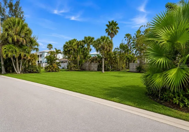 Photo 3 of Land for sale at 131 86th Terrace, Treasure Island, FL 33706 | MLS# TB8530184 | Listing updated on 2026-08-07