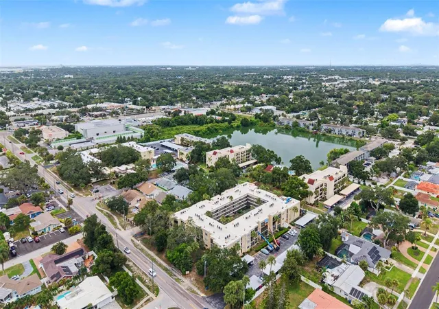 31st image of 11485 Oakhurst Rd #204, Largo, FL 33774 | MLS# TB8530185