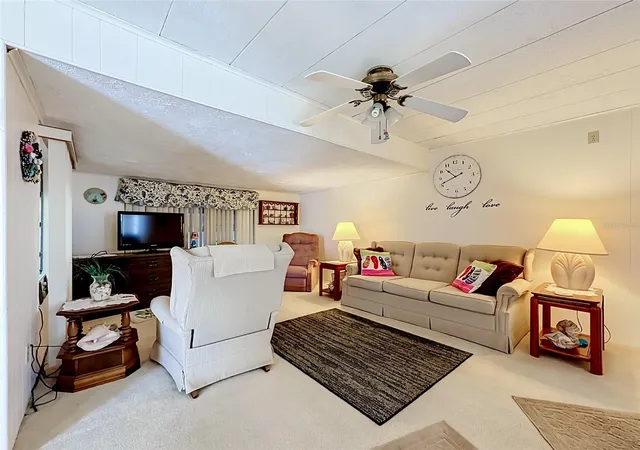 Photo 3 of Manufactured home for sale at 420 49th Street E #100, Palmetto, FL 34221 | MLS# S5153917 | Listing updated on 2026-08-12