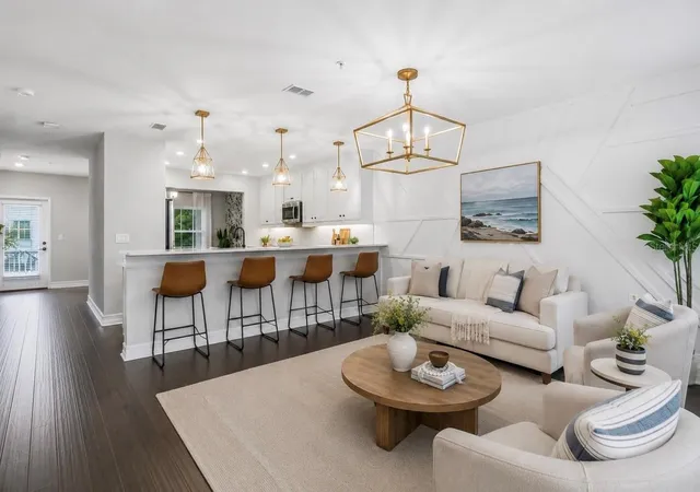 4th image of 5120 Bridge St #5, Tampa, FL 33611 | MLS# TB8530192