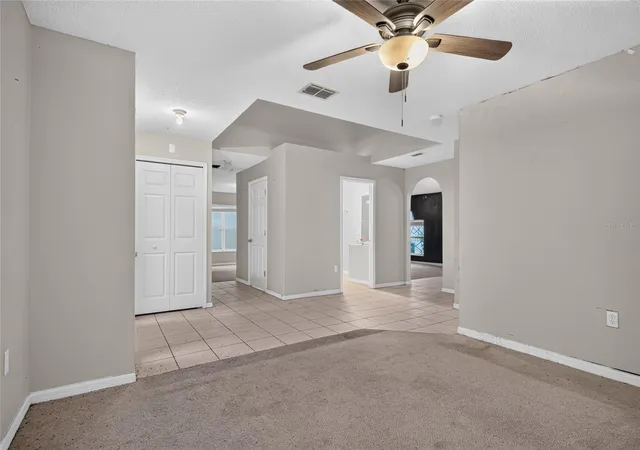 4th image of 12803 Lake Vista Dr, Gibsonton, FL 33534 | MLS# TB8530203