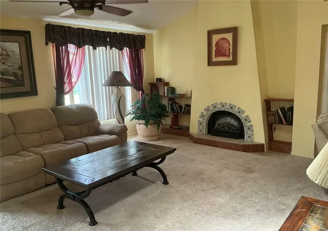 5th image of 867 Cortez Ave, Lady Lake, FL 32159 | MLS# G5115230