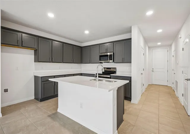 Photo 3 of Townhouse for sale at 6848 Holcombe Dl Dr, Zephyrhills, FL 33541 | MLS# TB8530219 | Listing updated on 2026-09-19