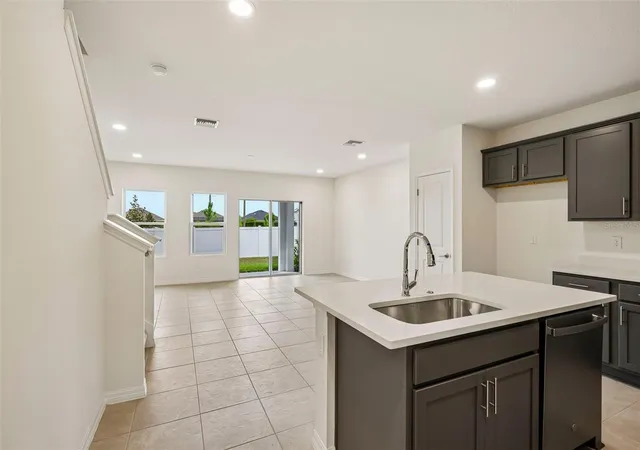 Photo 4 of Townhouse for sale at 6848 Holcombe Dl Dr, Zephyrhills, FL 33541 | MLS# TB8530219 | Listing updated on 2026-09-19