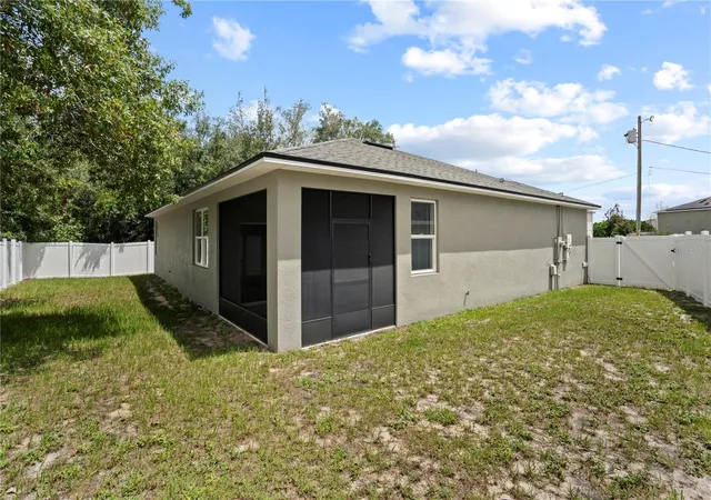Photo 4 of Single family home for sale at 464 Danube Dr, Kissimmee, FL 34759 | MLS# O6426020 | Listing updated on 2026-09-28