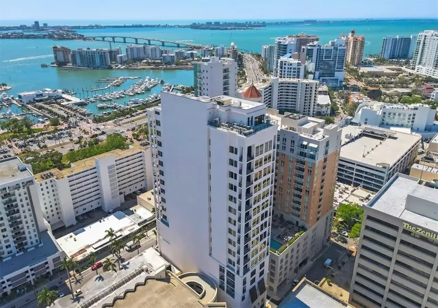 Photo 2 of Condo for sale at 33 S Palm Ave #1503, Sarasota, FL 34236 | MLS# A4700305 | Listing updated on 2026-07-20