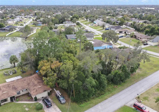2nd image of 2145 Montecito Ave, Deltona, FL 32738 | MLS# O6426025
