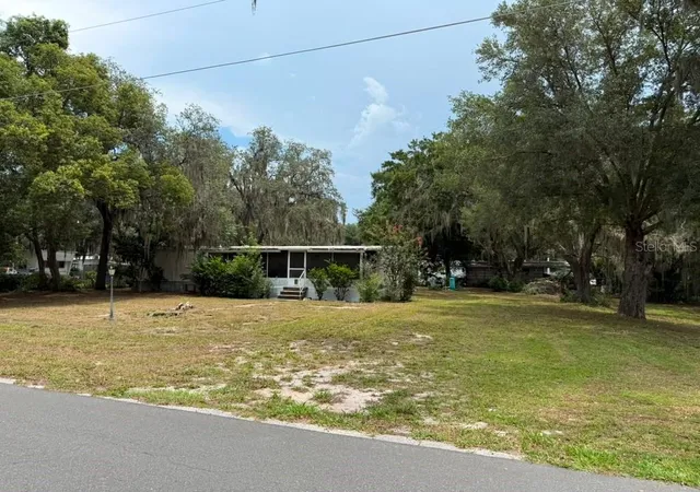 Photo 3 of Manufactured home for sale at 27416 Walnut Ave, Okahumpka, FL 34762 | MLS# O6426026 | Listing updated on 2026-10-05