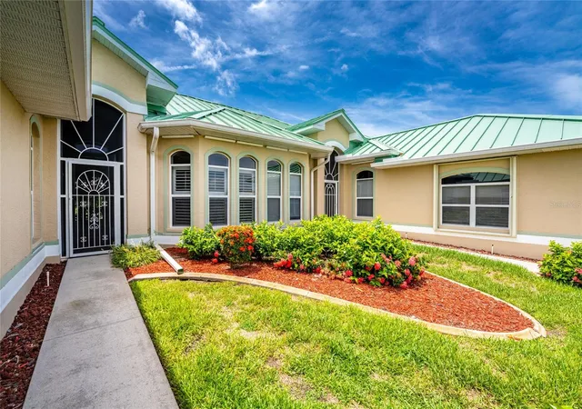 Photo 2 of Single family home for sale at 1611 Atares Dr #111, Punta Gorda, FL 33950 | MLS# C7528506 | Listing updated on 2026-08-29
