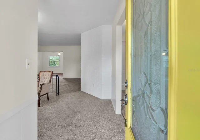 3rd image of 11081 143Rd St, Largo, FL 33774 | MLS# TB8530258