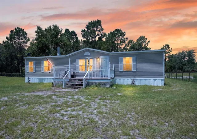 2nd image of 5730 Se 120th Ave, Morriston, FL 32668 | MLS# W7887753