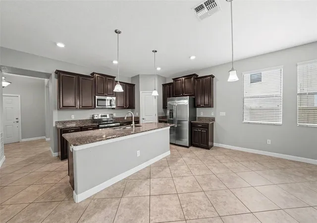 Photo 4 of Single family home for sale at 28500 Pleasant Bay Loop, Wesley Chapel, FL 33543 | MLS# O6426053 | Listing updated on 2026-08-26