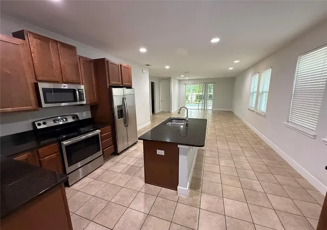 Photo 4 of Single family home for sale at 481 Lasso Dr, Kissimmee, FL 34747 | MLS# L4963587 | Listing updated on 2026-08-11
