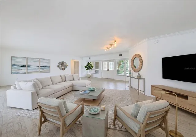 4th image of 210 Dolphin Point #C, Clearwater Beach, FL 33767 | MLS# TB8530270