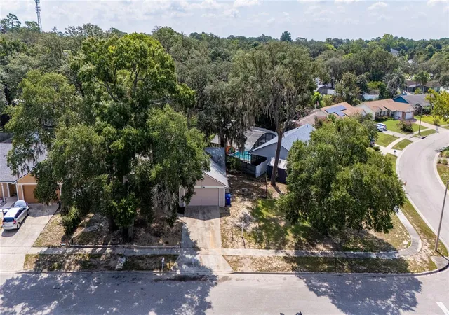 4th image of 401 Hager Dr, Ocoee, FL 34761 | MLS# O6426076
