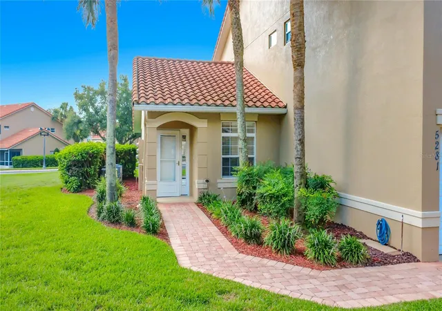 1st image of 5281 Bowline Ct, Oxford, FL 34484 | MLS# OM728696