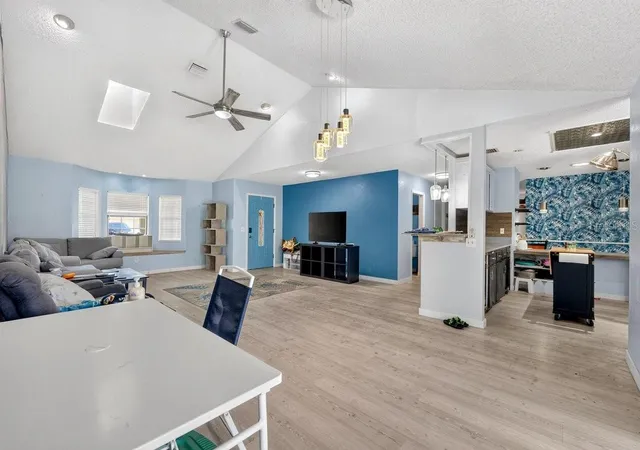 Photo 4 of Single family home for sale at 19 Big Dipper Ln, Palm Coast, FL 32137 | MLS# V4950276 | Listing updated on 2026-09-20