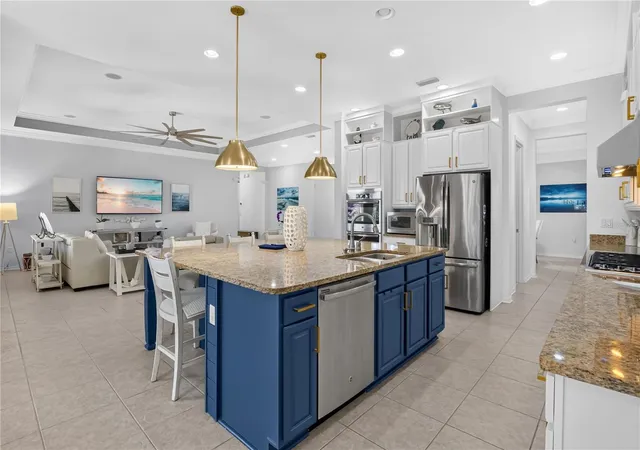 Photo 4 of Single family home for sale at 1744 Bella Lago Dr, Clermont, FL 34711 | MLS# O6426084 | Listing updated on 2026-09-13