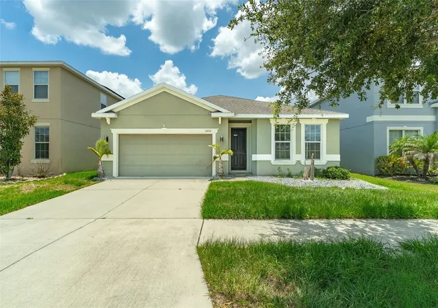 Photo 1 of Single family home for sale at 12152 Ledbury Cmns Dr, Gibsonton, FL 33534 | MLS# TB8530299 | Listing updated on 2026-10-09
