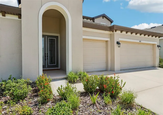 Photo 2 of Single family home for sale at 6092 Hidden Branch Dr, Apollo Beach, FL 33572 | MLS# TB8530302 | Listing updated on 2026-10-09