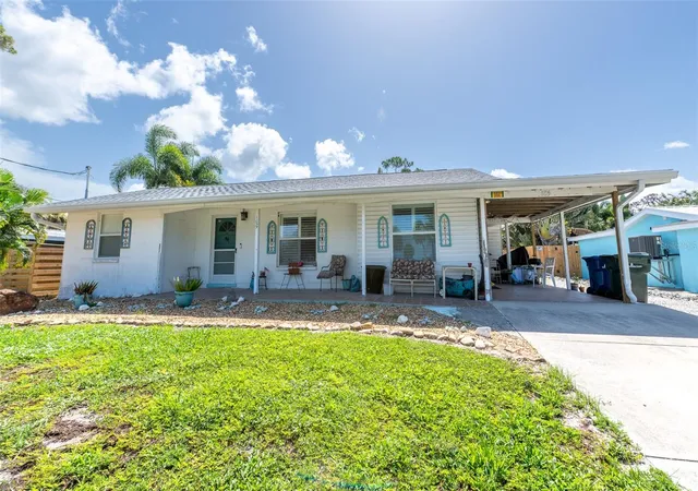 2nd image of 185 Winson Ave, Englewood, FL 34223 | MLS# C7528510