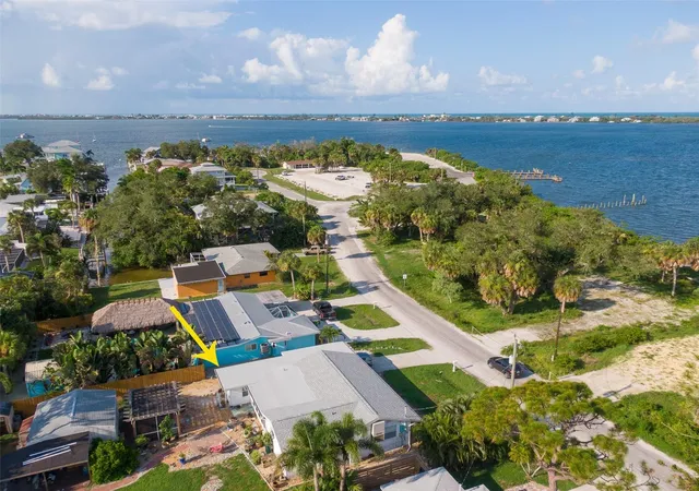 5th image of 185 Winson Ave, Englewood, FL 34223 | MLS# C7528510