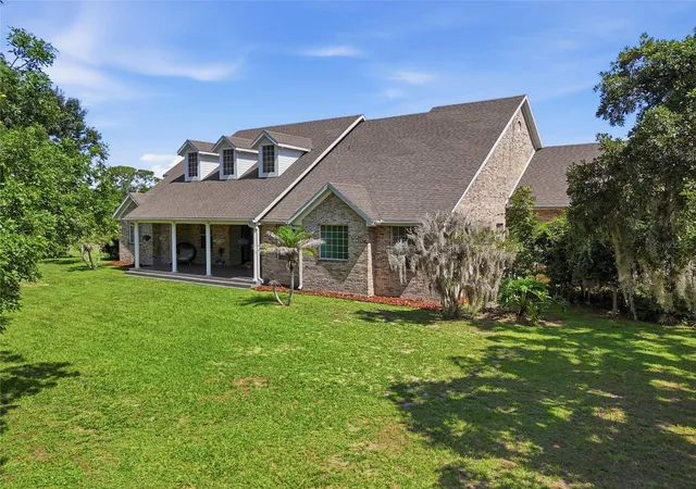 Photo 3 of Single family home for sale at 13525 Palm Dr, Astatula, FL 34705 | MLS# O6426091 | Listing updated on 2026-10-07