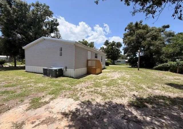 Photo 3 of Manufactured home for sale at 4301 Sherwick Dr, Tampa, FL 33610 | MLS# TB8530307 | Listing updated on 2026-09-22