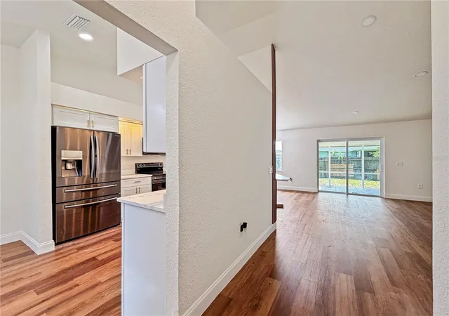 4th image of 2617 Sundance Cir, Mulberry, FL 33860 | MLS# R4911670