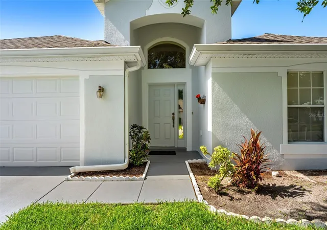 Photo 3 of Single family home for sale at 2868 Oconnell Dr, Kissimmee, FL 34741 | MLS# P4939347 | Listing updated on 2026-08-04