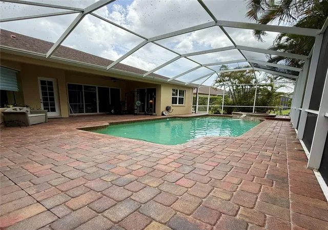 Photo 3 of Single family home for sale at 11805 Soft Rush Ter, Lakewood Ranch, FL 34202 | MLS# A4700331 | Listing updated on 2026-09-05