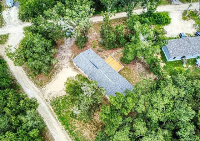 Photo 2 of Manufactured home for sale at 12841 SE 103rd Terrace, Belleview, FL 34420 | MLS# A4700333 | Listing updated on 2026-09-17