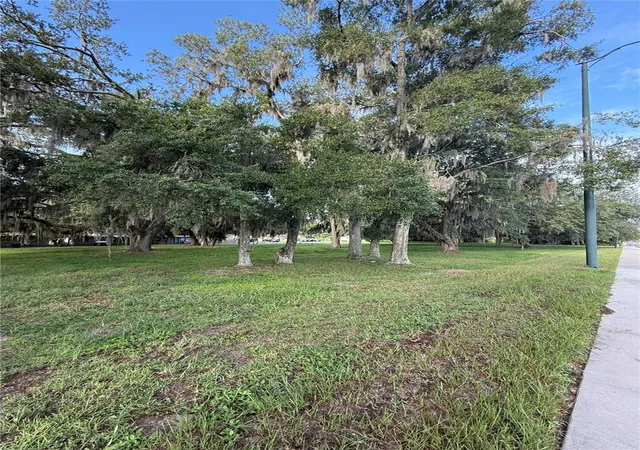 3rd image of 1130 Mcnamee St Hwy 441 Hwy, Leesburg, FL 34748 | MLS# G5115240