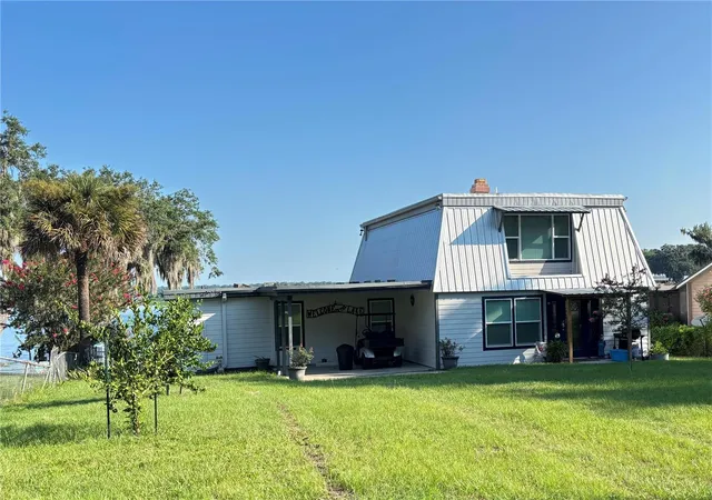 2nd image of 120 Little Orange Lake Dr, Hawthorne, FL 32640 | MLS# GC542049