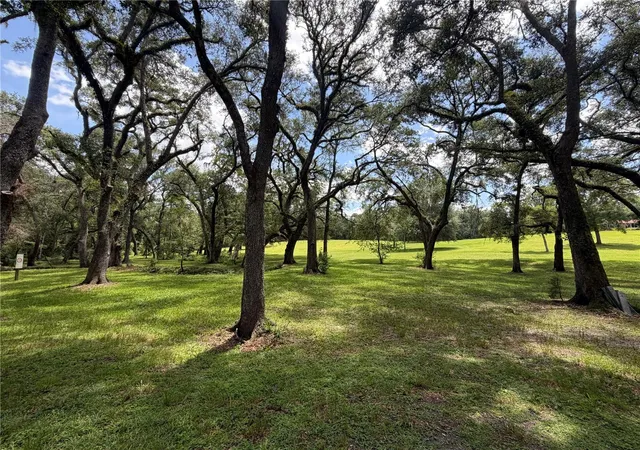 Photo 4 of Sale Pending at 4875 SW County Rd 240, Lake City, FL 32024 | MLS# GC542051 | Listing updated on 2026-09-21