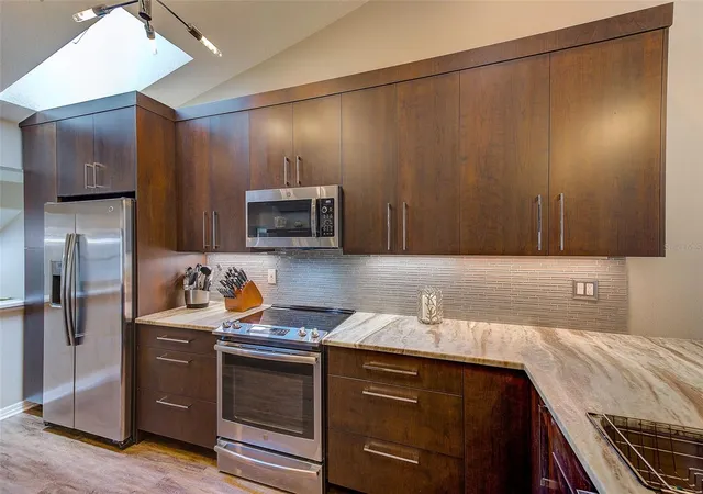 Photo 4 of Condo for sale at 208 Clays Trl #208, Oldsmar, FL 34677 | MLS# TB8530374 | Listing updated on 2026-10-03
