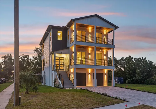 Photo 2 of Single family home for sale at 96 Shore Dr, Tarpon Springs, FL 34689 | MLS# TB8530382 | Listing updated on 2026-09-21